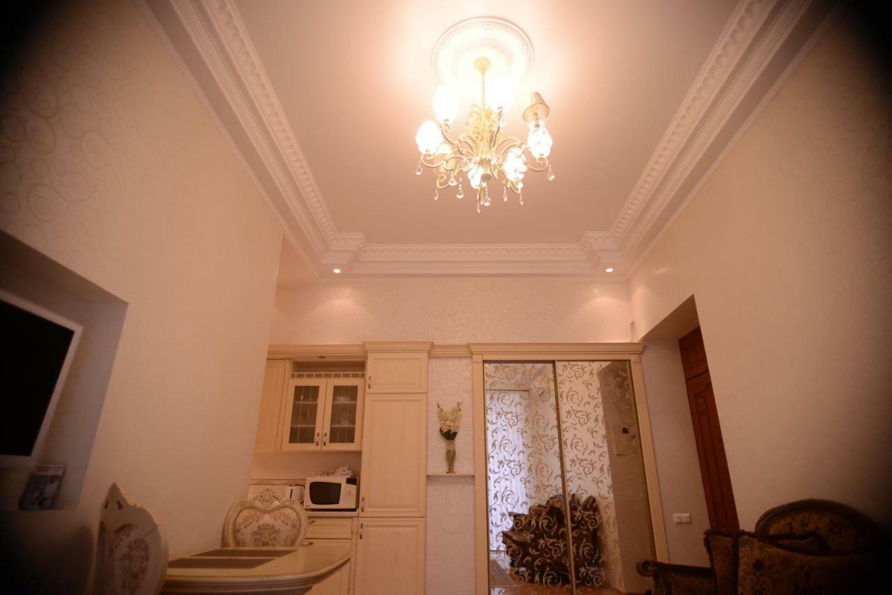 Apartamento Deribasovskaya/Gavanaya Odesa Exterior foto