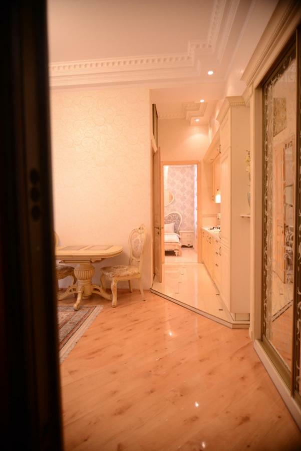 Apartamento Deribasovskaya/Gavanaya Odesa Exterior foto
